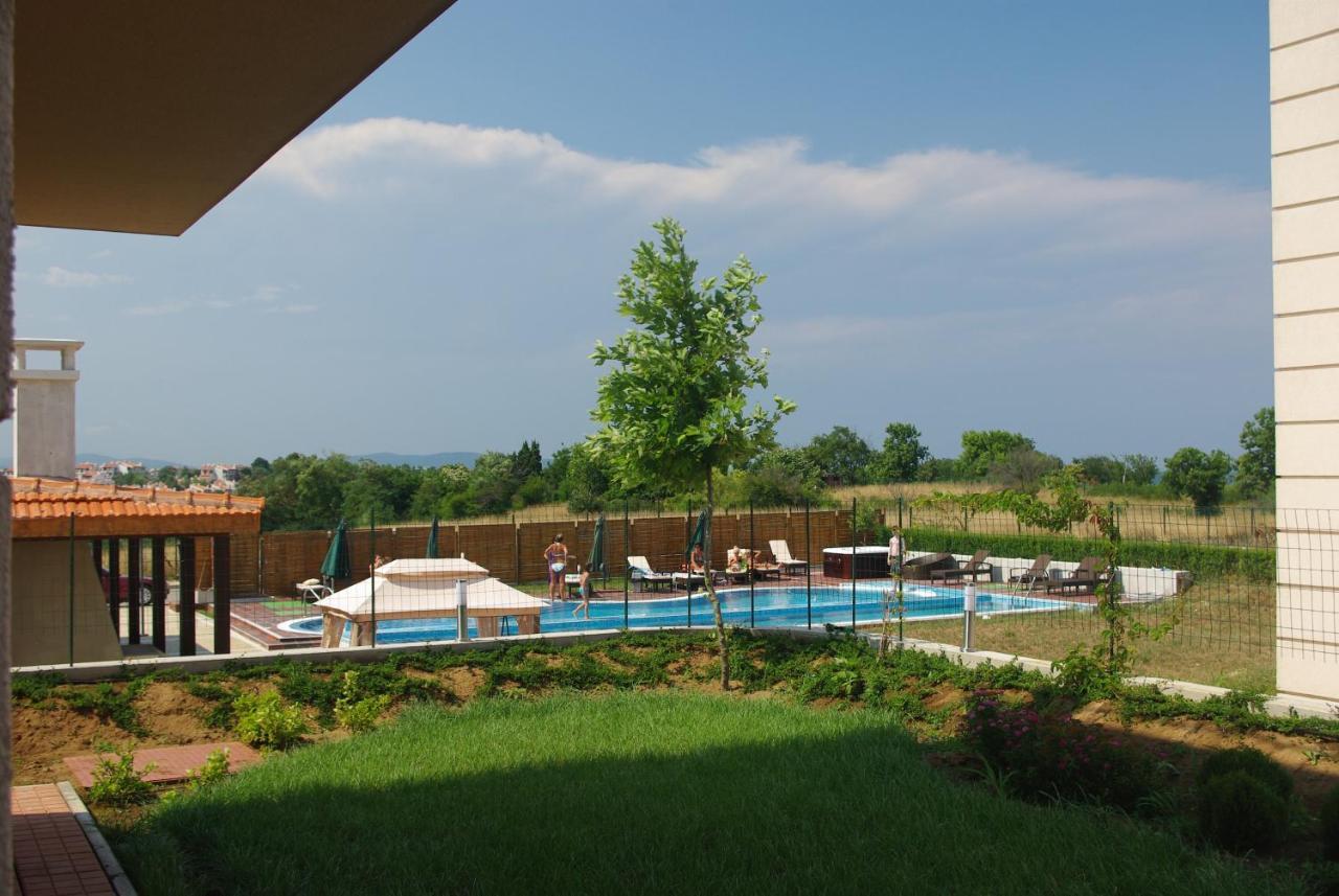 Seagarden Villa Resort Lozenets Zimmer foto