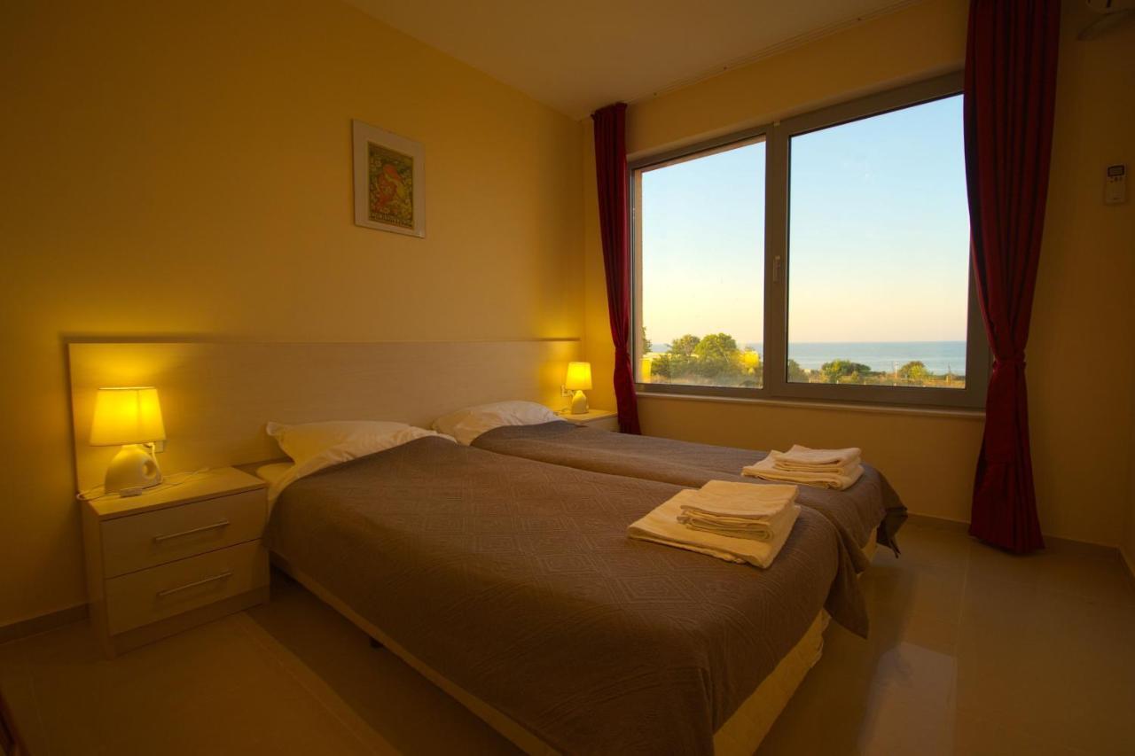 Seagarden Villa Resort Lozenets Zimmer foto